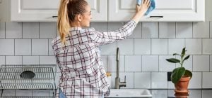 Профессиональные клинеры назвали 5 средств для уборки, которые не стоит покупать