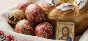 Лучшие поздравления с Пасхой 2026 года: красочные открытки и стихи