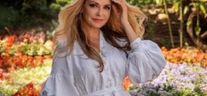 59-летняя Сумская удивила перевоплощением, полностью изменив стиль (фото)