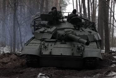 На озброєнні ЗСУ помітили дуже рідкісну версію Т-64 Булат