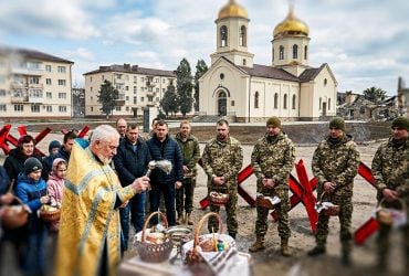 Богослужіння онлайн та домашня атмосфера: як святкуватимуть Великдень у прифронтових містах