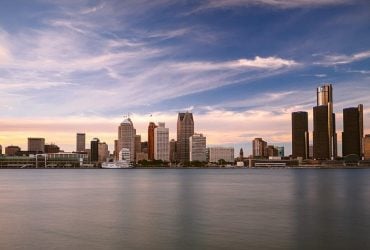 Місто у США пропонує людям 15 тисяч доларів готівкою за переїзд, але є важливий нюанс