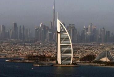 Популярный отель в Дубае приостанавливает работу на 1,5 года из-за иранских атак