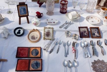 Антиквари назвали 8 предметів, які вони у вас не куплять