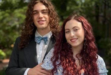 "Беременна?": дочь Поляковой заинтриговала сеть новым фото с мужем-иностранцем