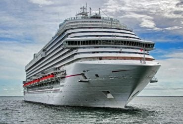 Круизные лайнеры покинули Ормузский пролив и вскоре возобновят пассажирские рейсы, - СМИ