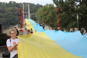 Скільки українців завжди спілкуються українською: нове дослідження