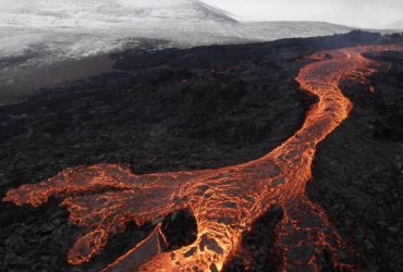 Ядро Земли начало выплевывать золото и драгоценные металлы на поверхность