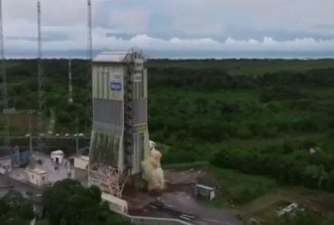 Росіян вигнали остаточно: французи знесли стартовий стіл для ракет Союз (відео)