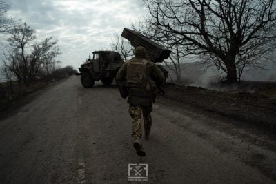 Россия готовит новое наступление в Украине, привлекает стратегические резервы, – FT