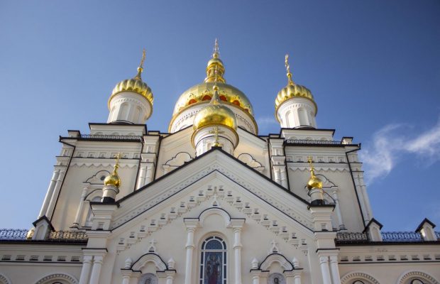 4 апреля: какой церковный праздник, сколько веточек вербы нести в храм и что нельзя делать