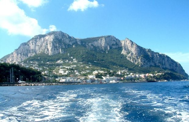 За агрессивный сервис накажут: на популярном курорте вводят жесткие правила