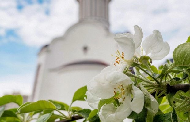 Церковный календарь на апрель 2026: когда Проводы и день Георгия Победоносца