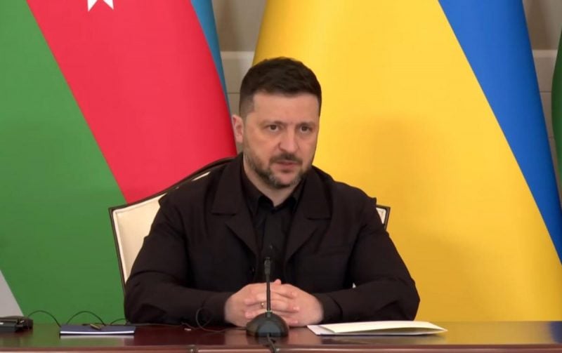 Украина готова к трехсторонним переговорам с США и Россией в Азербайджане, - Зеленский