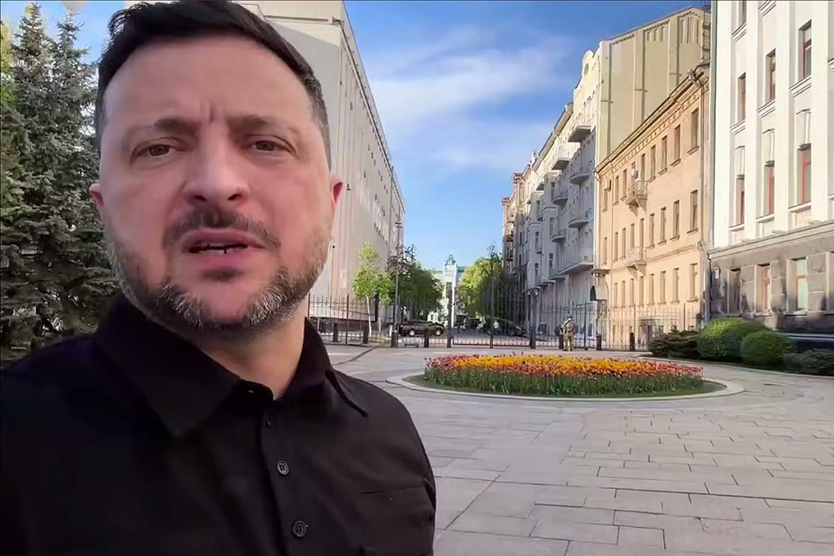Україна не рекомендує представникам іноземних держав бути в Москві в ці дні, - Зеленський