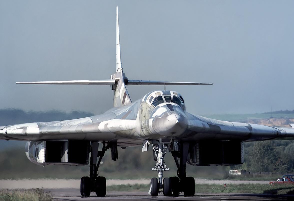 Сколько Ту-160 есть у России после 39 лет эксплуатации: аналитики раскрыли цифры