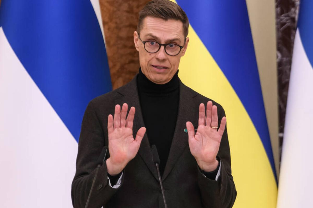 Стубб закликав Європу не панікувати через виведення американських військ Стубб закликав Європу не панікувати через виведення американських військ