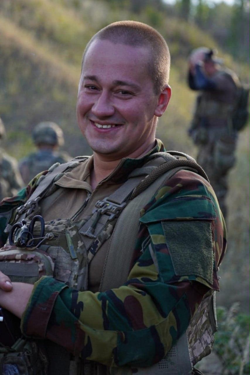 'Пишаюся, що переконав ворога, який тримав мене в полоні, здатися. Тепер його зможуть обміняти на українського бійця', - піхотинець Вадим Летунов 'Пишаюся, що переконав ворога, який тримав мене в полоні, здатися. Тепер його зможуть обміняти на українського бійця', - піхотинець Вадим Летунов