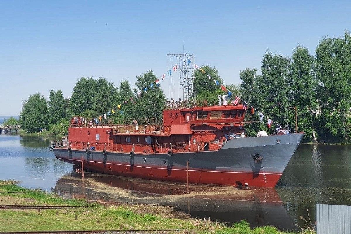 Для російського флоту спустили на воду перше судно-торпедолов оновленого проєкту