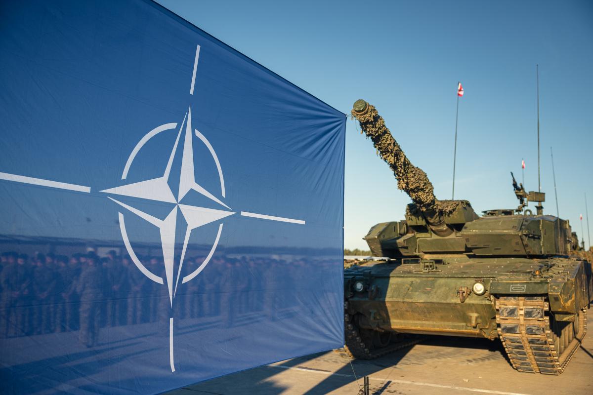 На кордонах РФ готуються до найгіршого: Newsweek назвав країни, які стали прикладом для всього НАТО На кордонах РФ готуються до найгіршого: Newsweek назвав країни, які стали прикладом для всього НАТО