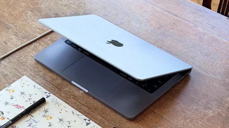 Почему MacBook 'не видит' USB-C наушники и как это быстро исправить