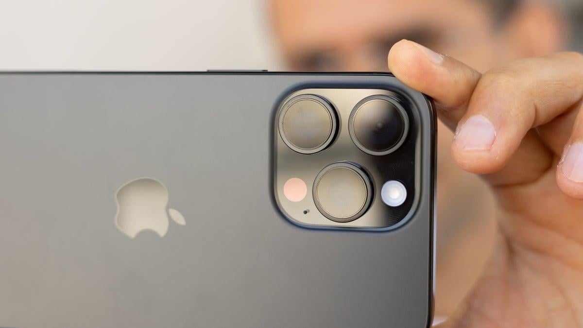 Apple готує потужне оновлення камер в iPhone 18 Pro: що чекає на користувачів