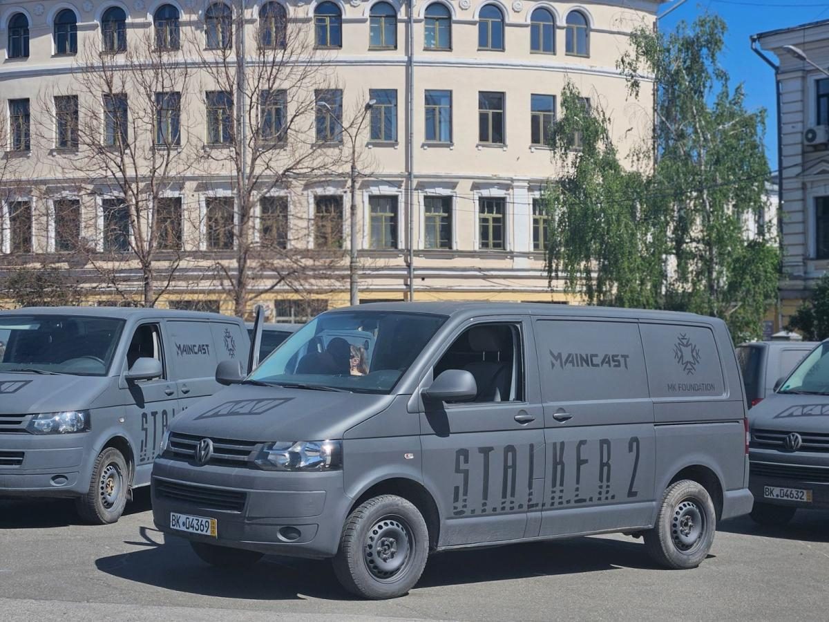 Понад 2000 авто і нова передача: MK Foundation посилює логістику військових
