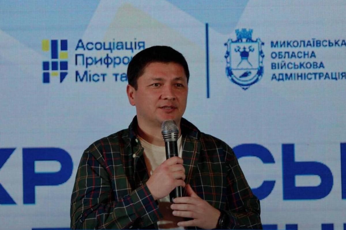 Ті, хто кожного дня рятує життя і допомагає людям, також потребують захисту та підтримки, - Кім