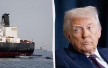 Трамп приостановил новую операцию по расчистке Ормузского пролива сразу после ее начала, - WP