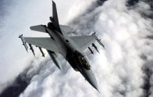 Украинские пилоты F-16 учатся воевать "вслепую" без GPS, – Business Insider