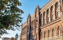 Міжнародні резерви тануть третій місяць поспіль: в НБУ пояснили причину