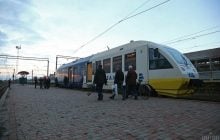 РФ в очередной раз нанесла удар по железной дороге: ряд поездов отправляются с задержкой
