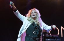 Певица Бонни Тайлер находится в коме