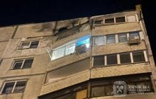 Перемирʼя по-путінськи: росіяни вдарили дроном по багатоповерхівці в Харкові
