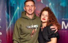 "Очень тяжело": актер-воин рассказал, как поддерживает отношения с женой во время войны
