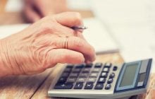 Она работала 61 год: в Польше женщина получает заоблачную пенсию