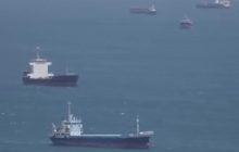Супертанкер с двумя миллионами баррелей нефти прошел Ормузский пролив, – Bloomberg