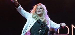Певица Бонни Тайлер находится в коме