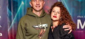 "Дуже важко": відомий актор-воїн розповів, як підтримує стосунки з дружиною під час війни