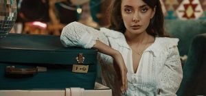 Зачем "садиться на дорожку" перед выходом из дома: что случится, если не сесть