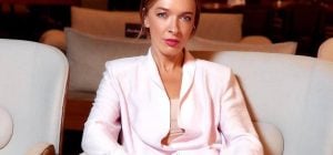 "Понимали, что лучше не быть вместе": известная телеведущая впервые рассказала о кризисах в браке