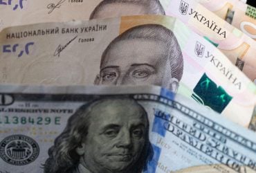 Что будет с курсом доллара в мае: аналитик озвучил новый прогноз