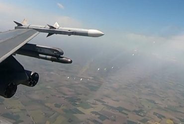 Бельгія випробувала ракету проти дронів: F-16 успішно збив ціль (відео)