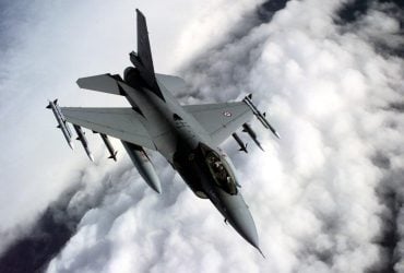 Українські пілоти F-16 вчаться воювати наосліп без GPS, – Business Insider
