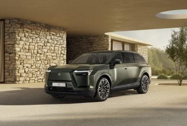 Lexus представила 6-местный электрокроссовер со звуком суперкара (фото)