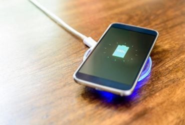4 поширені міфи про зарядку смартфона, в які давно пора перестати вірити