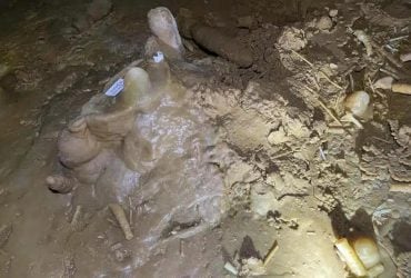Ученые в глубине пещеры нашли загадочный отпечаток возрастом 175 000 лет