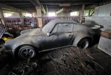 В сарае нашли культовый спорткар Porsche 70-х с потерянной историей (фото)