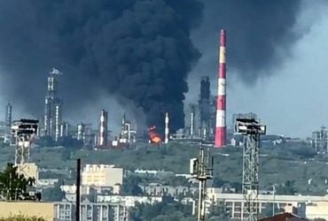 Украинские дроны остановили работу одного из крупнейших НПЗ в Самарской области, - Reuters