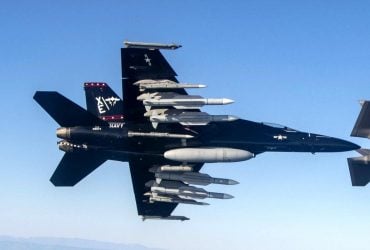 Монстр в небі: у США з’явилась ракета повітря-повітря, що б’є на понад 300 км